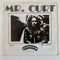 Mr. Curt - Write down your number ESS-003