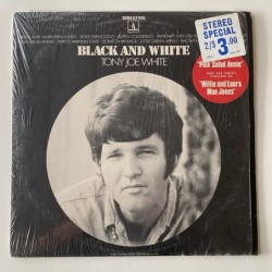Tony Joe White - Black and White SLP 18114