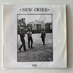 New Order - E.P. Dreams Never End DECT-102